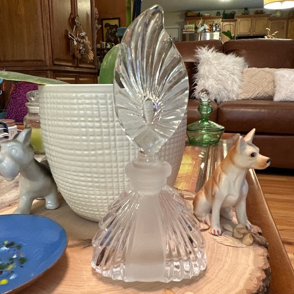Vintage Irving Rice crystal perfume bottle 6” - Picture 3 of 5